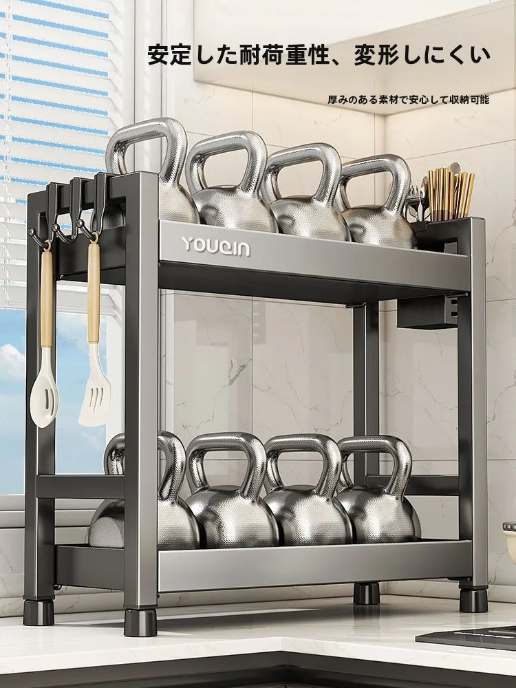 かっこいいキッチン吊り棚を選ぶには？シンプルさと機能性のバランスが鍵