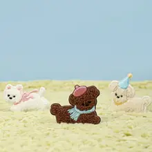 可愛い犬の刺繍ワッペン【毛足が長い・DIY装飾用・スマホや手帳に貼れる自粘着タイプ】