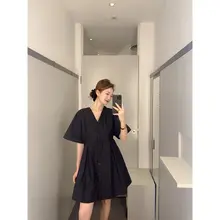 Vネックボタンデザインのシャツワンピース【ウエストマーク・Aライン・黒・長袖】（セットアップ対応）