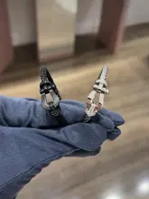 シンプルで高級感のある馬蹄型ブレスレット【男性用・カップルデザイン】