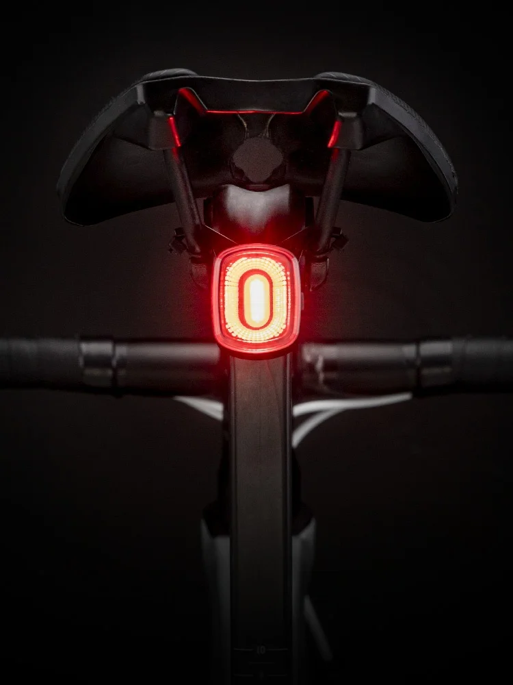 自転車テールライトおすすめ4選：夜間安全を守るための実用性とデザインのバランス
