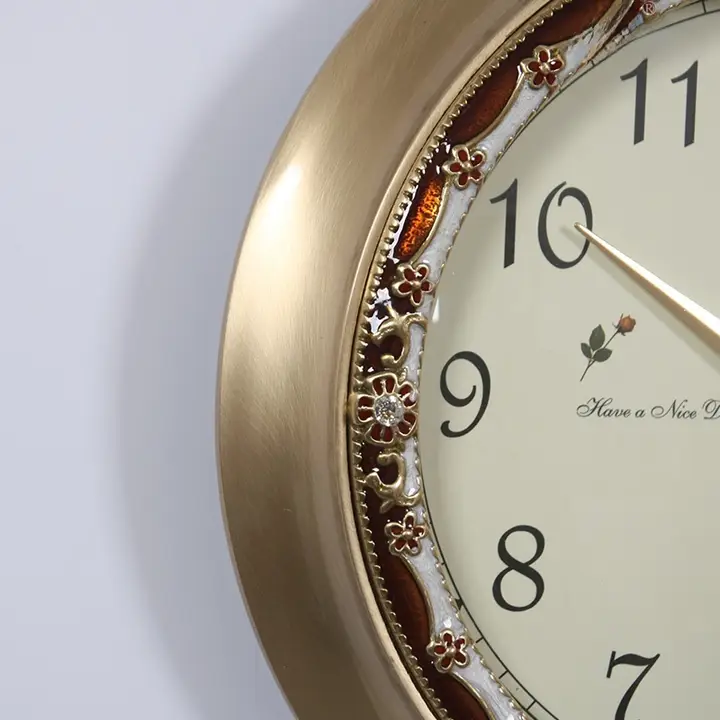 TQJ ヨーロッパ風 ブラス製 1面 壁掛け時計【静音・ラウンドデザイン・リビング・寝室用】