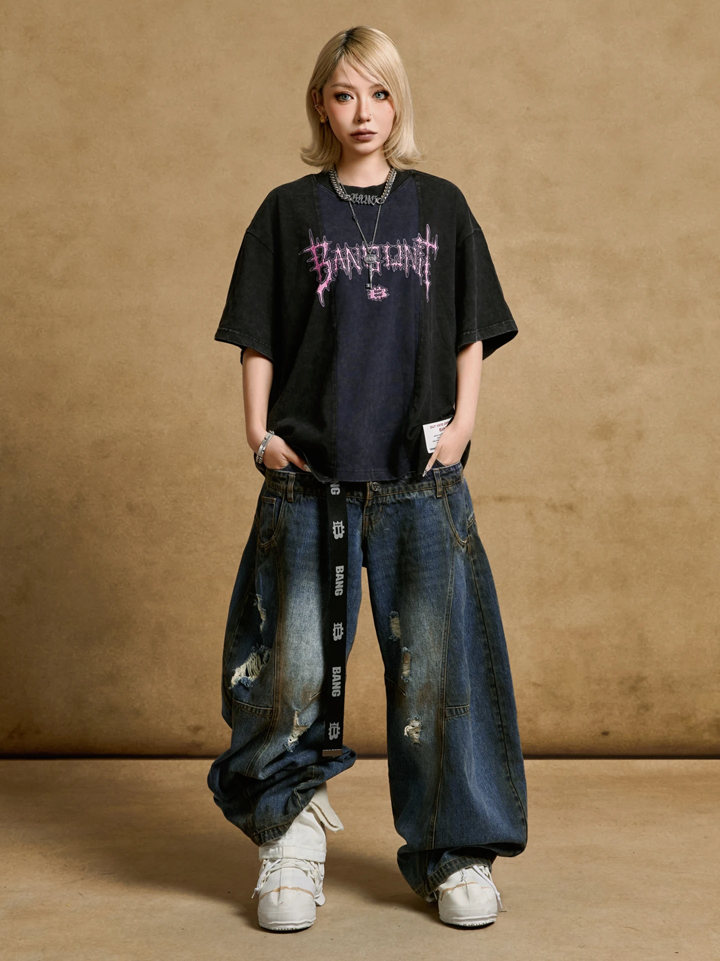 cropped t shirt はどんなときに着るべき？その選び方と組み合わせのコツを徹底解説