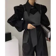 万能なランタンスリーブシャツとキャミソールの組み合わせ（セットアップ対応）