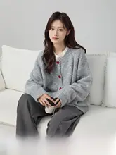 おしゃれなデザインのグレーゆったりカーディガン【秋冬用・極上の柔らかさ】（セットアップ対応）