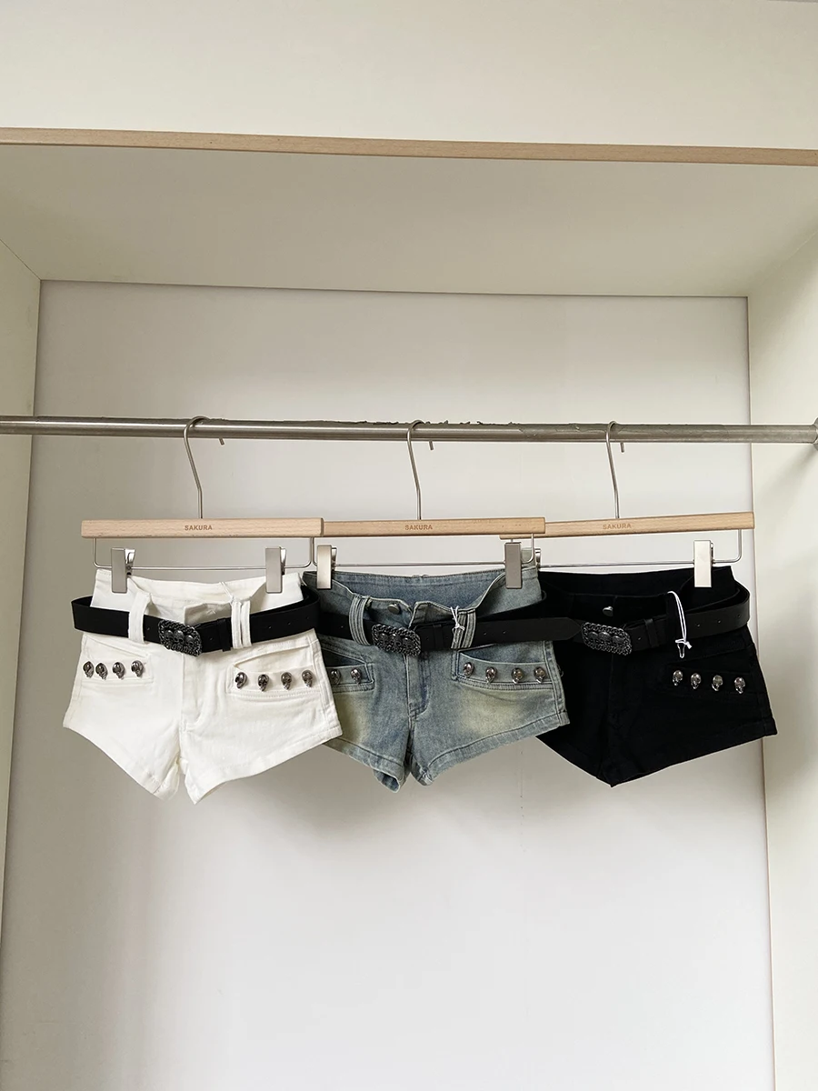 女の子 へそ出し にぴったりなショートパンツは、どう選ぶ？