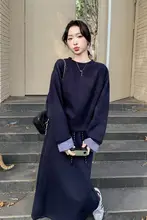 深青色のカジュアルなルーズフィットスウェットシャツとスカート【春向け・気質・ハーフスリーブ・豊かなシルエット】（セットアップ対応）