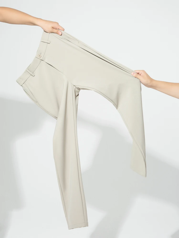 平成初期のメンズファッションに帰るなら、どんなパンツが最適なのか？