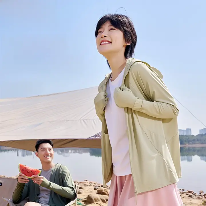 YUKE UVカットパーカー ユニセックス 原糸 接触冷感 薄手 速乾 紫外線対策 夏