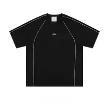 レトロラインデザインのゆったりフィット半袖Tシャツ【メンズ・ヒップホップスタイル】
