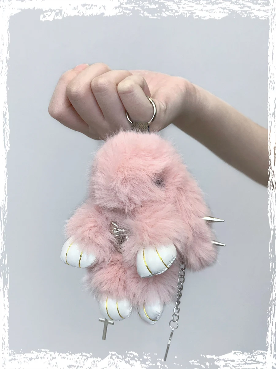 お守り 手作り フェルト かわいい どう選ぶ？ファーボールチャームが解決する3つの悩み
