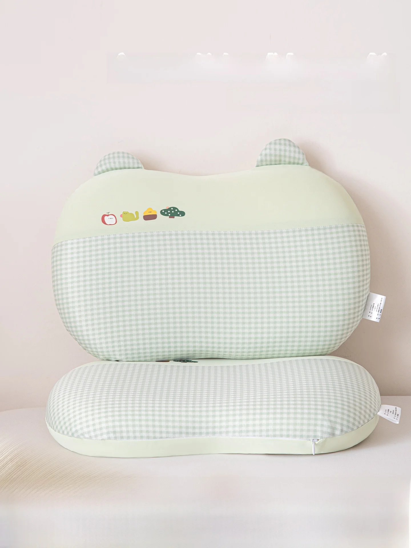 かわいいキャラクターの冷感シルクメモリーフォーム枕：子供用睡眠サポートの実際の効果と使い方