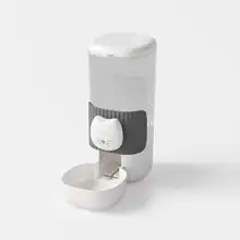 猫用ハンギング飲水器・自動給水式ペット用水筒【犬猫兼用・吊り下げタイプ】