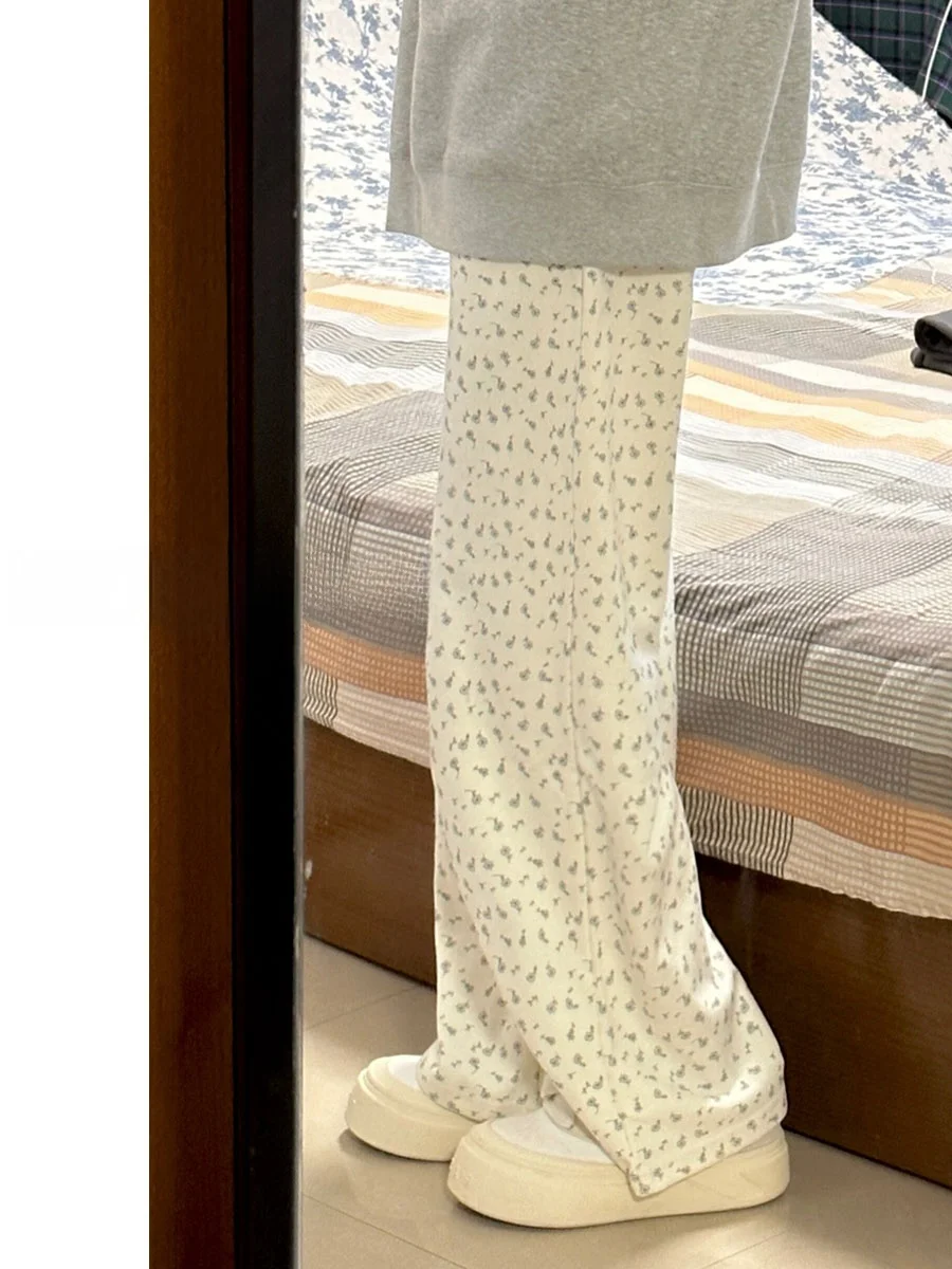150センチモデルで悩む人のための、春夏に最適な花柄ワイドパンツ選びは？