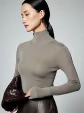 洗える美麗なメリノウールセーター【ハイネック・シームレス・極上の柔らかさ】