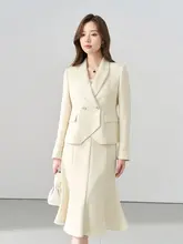 米白色の女性用スーツジャケット【フィット感抜群・ビジネスシーンに最適】（セットアップ対応）