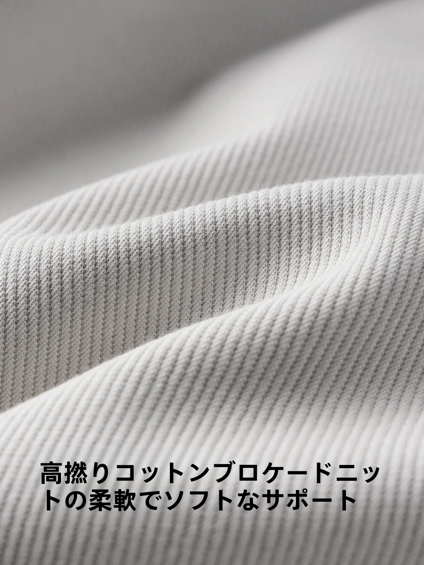 メンズ ショート カラー パンツ：Pouilly Legendeの夏用ニットカジュアルショートパンツがどう評価されるか