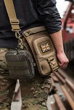 折りたたみ式アウトドアバックパック【通勤・登山用・戦術的デザイン】