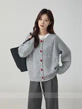 おしゃれなデザインのグレーゆったりカーディガン【秋冬用・極上の柔らかさ】（セットアップ対応）