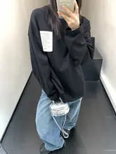 シンプルで高級感のあるコットン長袖Tシャツ【女性用・ホワイト・カジュアル】
