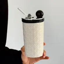 レトロなブラックラタン編みデザインの陶器製マグカップ【蓋付き・ストロー付き・大容量】