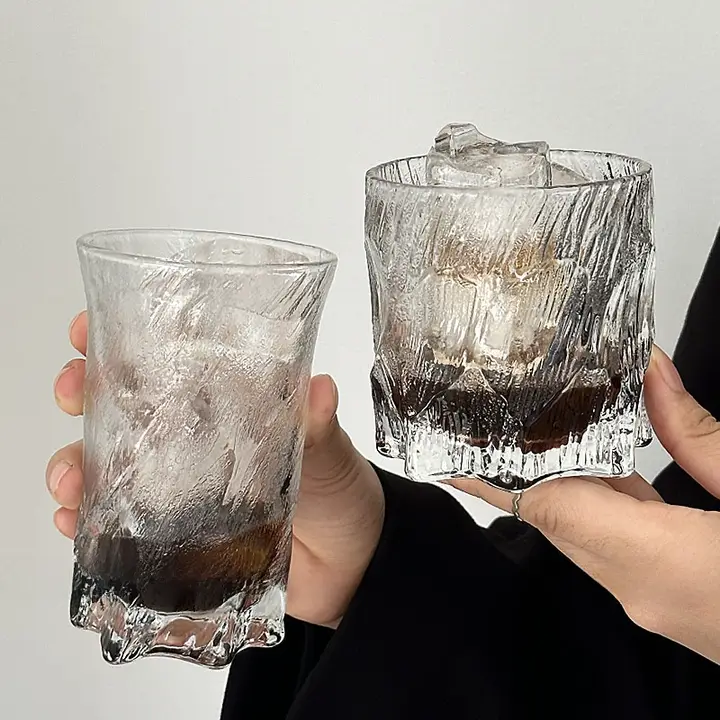レトロな氷のようなガラスカップ【ウィスキー・コーヒー・冷飲用】