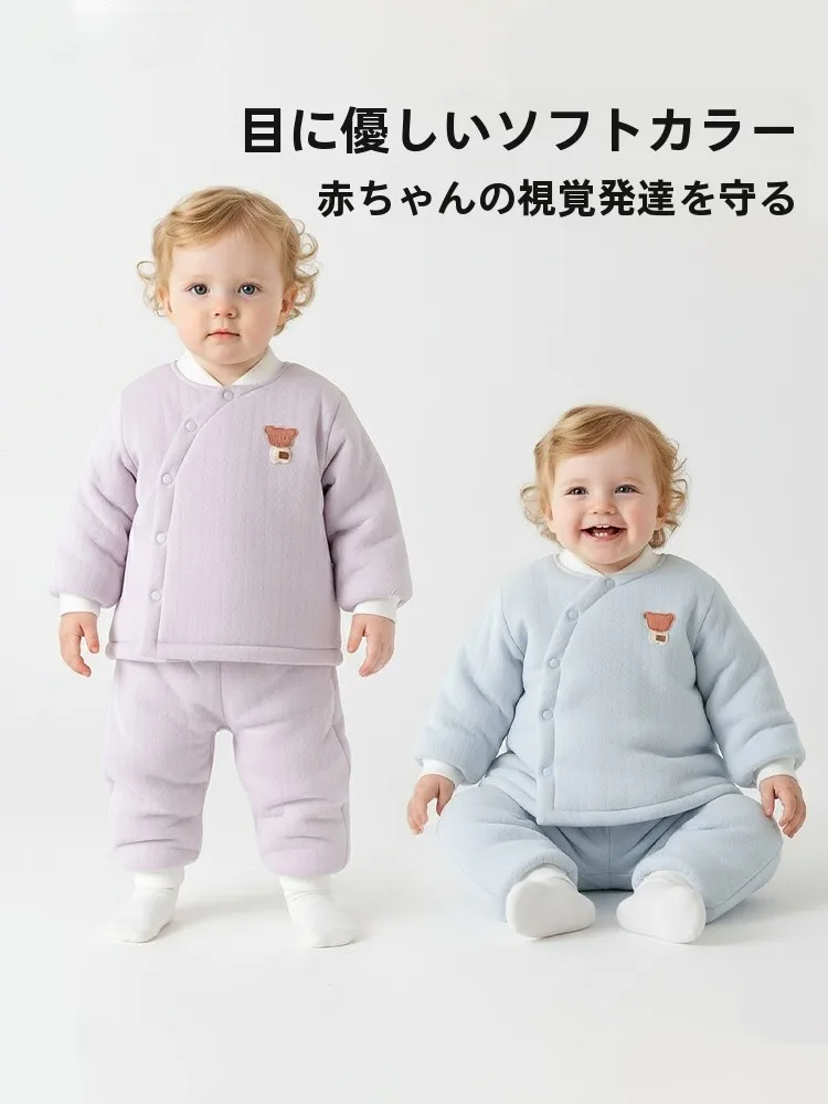 生後2ヶ月の冬用ベビージャケットとパンツの選び方：UCBABYの高腰コットンセットアップ