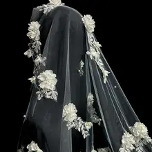 花飾り付きロングトレインベール【レース・パール装飾・アウトドアイベント用】