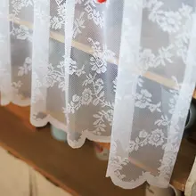 隔てる役割を持つカフェカーテン【穴あけ不要・おしゃれなデザイン】（セットアップ対応）