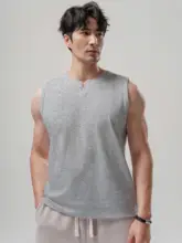 快適なクール感を提供する抗菌性無袖Tシャツ【メンズ・透湿・夏用】