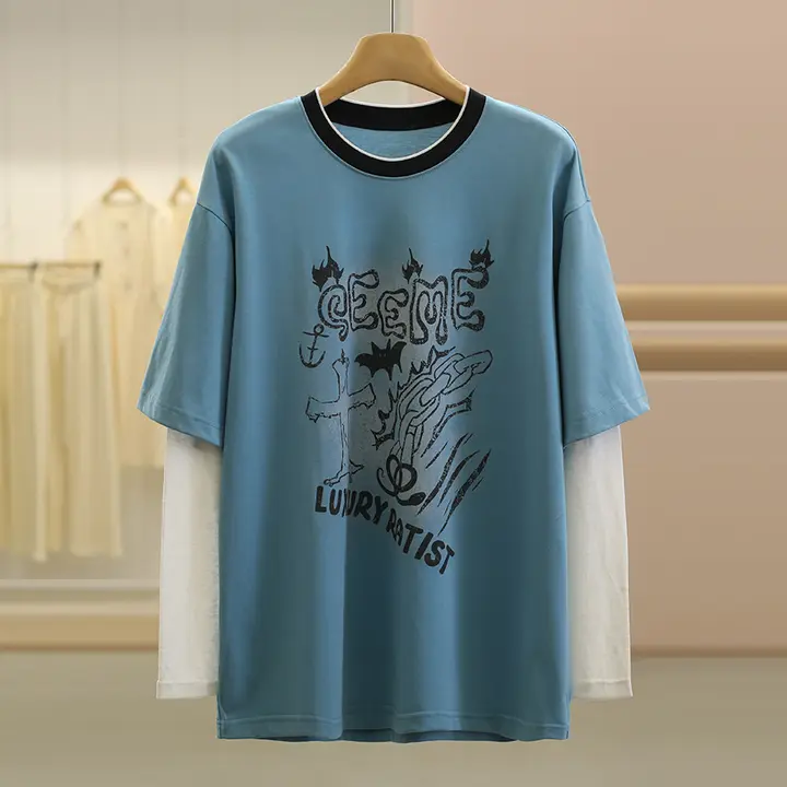 おしゃれなレタープリントデザインの長袖Tシャツ【レイヤード風・秋用】（セットアップ対応）