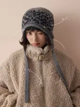 黒豹柄ウールニット帽【飛行帽・保温・耳あて付き・バッグにもなるデザイン】