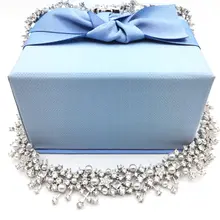 華やかな星雲デザインネックレス【上品な女性用・ロックボーン・ピアス付き】（セットアップ対応）