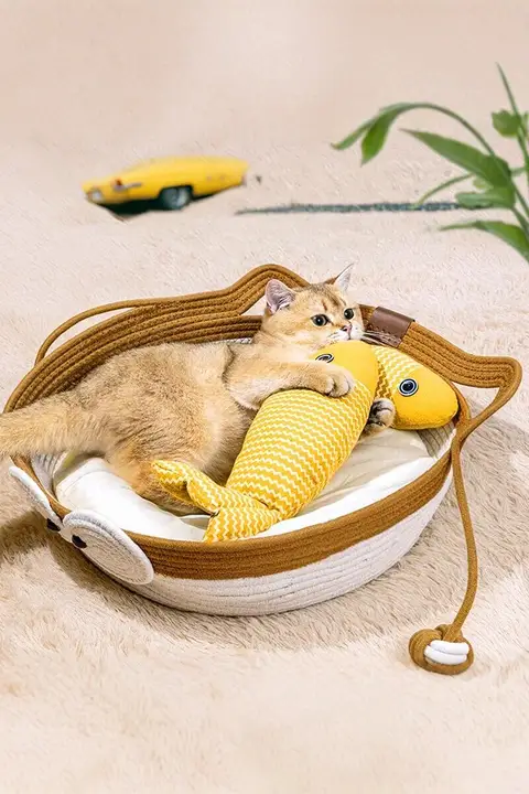 猫用おもちゃ【キャットニップ入り・リアルな魚・幼猫向け・歯磨き効果】