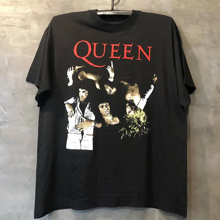 QUEENバンドデザインのヴィンテージ風半袖Tシャツ【ユニセックス・ストリートスタイル・コットン素材】