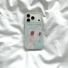 青い髪の大きな目を持つ女の子のスマートフォンケース【iPhone対応・カジュアルデザイン・可愛い】