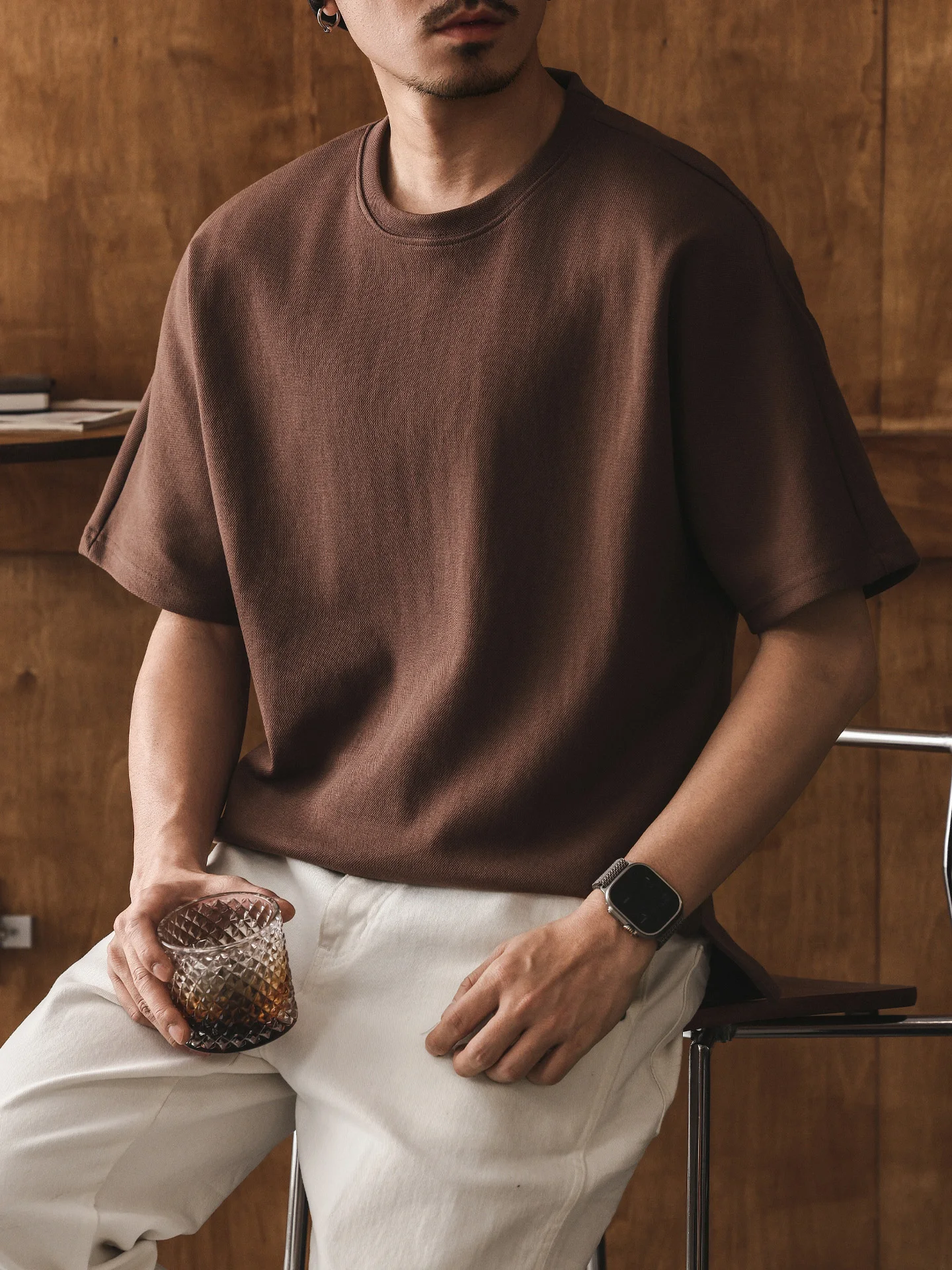夏のメンズTシャツで失敗しない着こなしは？アメリカンビンテージ風のシンプルTシャツが答えになる