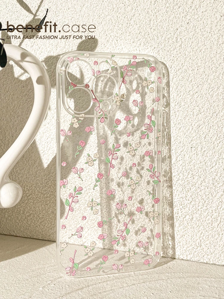 透明アレンジスマホケース：やわらかなピンクの花柄TPUケースの実用性と使い方