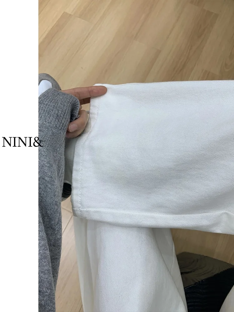 ハイウエストストレートジーンズ gu：高腰白色ワイドジーンズの実用性とサイズ選びのガイド