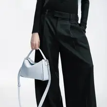 デザイン性の高いショルダーバッグ【お弁当バッグ・小型・女性用】