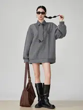 グレーのドッキングスウェットジャケット【デザイン性のある中長丈・リボン付き・女性用】（セットアップ対応）