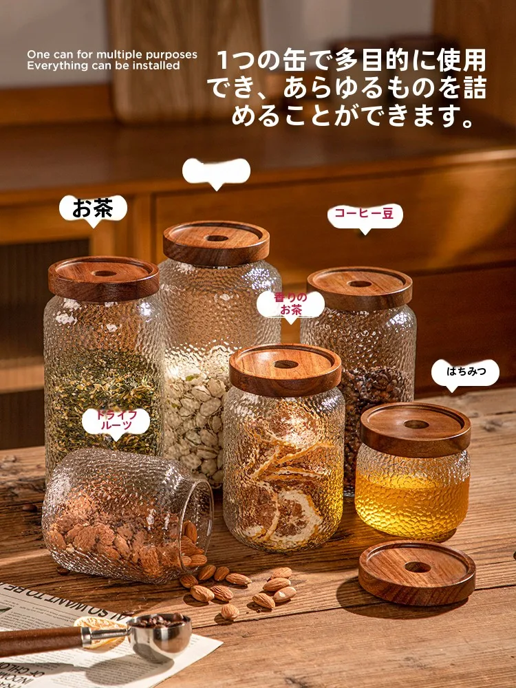 キッチンをスッキリさせるための「見た目も機能も◎」な収納アイテムは？