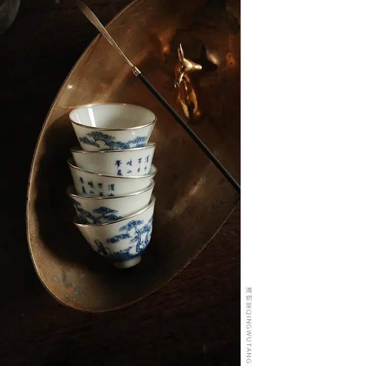 清物堂 手描き青花瓷 茶杯【柴窯製・35cc・民芸品】