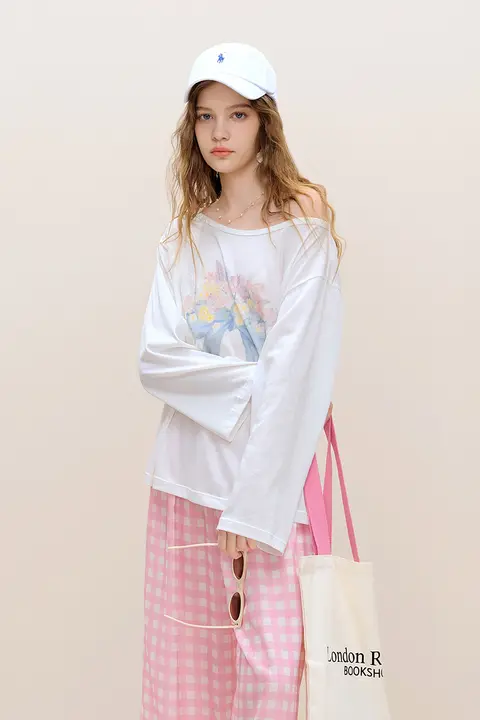 夏用長袖Tシャツ【薄手・ゆったり・オフショルダー・紫外線対策・カジュアル】