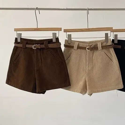 レトロスタイル コーデュロイショートパンツ【高腰・Aライン・女性用・秋冬用・テーパード】（セットアップ対応）