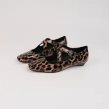 バイカラーレオパード柄フラットシューズ【クロスベルト・シンプルデザイン・日常使いに最適】