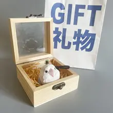 キーホルダー バッグチャーム 木製 小鳥 オウム 手彫り 天然木 かわいい 車 鞄 ストラップ プレゼント 誕生日