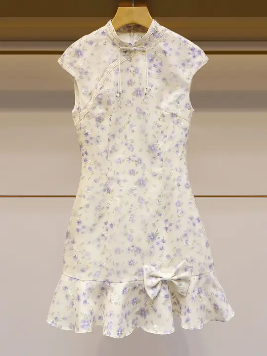 春にぴったり！フラワープリントのフリル付きニットカーディガンと旗袍風ワンピース（セットアップ対応）