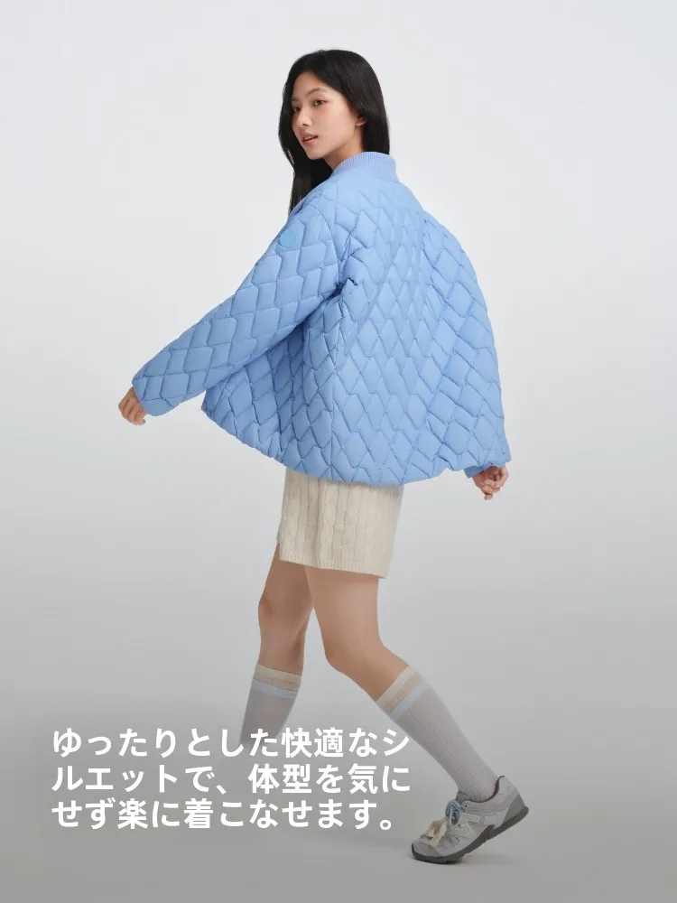 軽量で暖かいダイヤモンドキルトボンバージャケットの実用性と性能解析