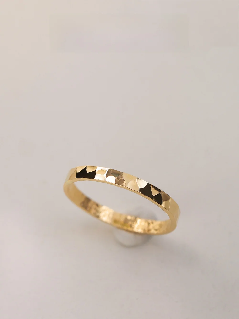 14k リングとイタリアン ジュエリー リング、どちらが今、私たちのファッションに必要なのか？